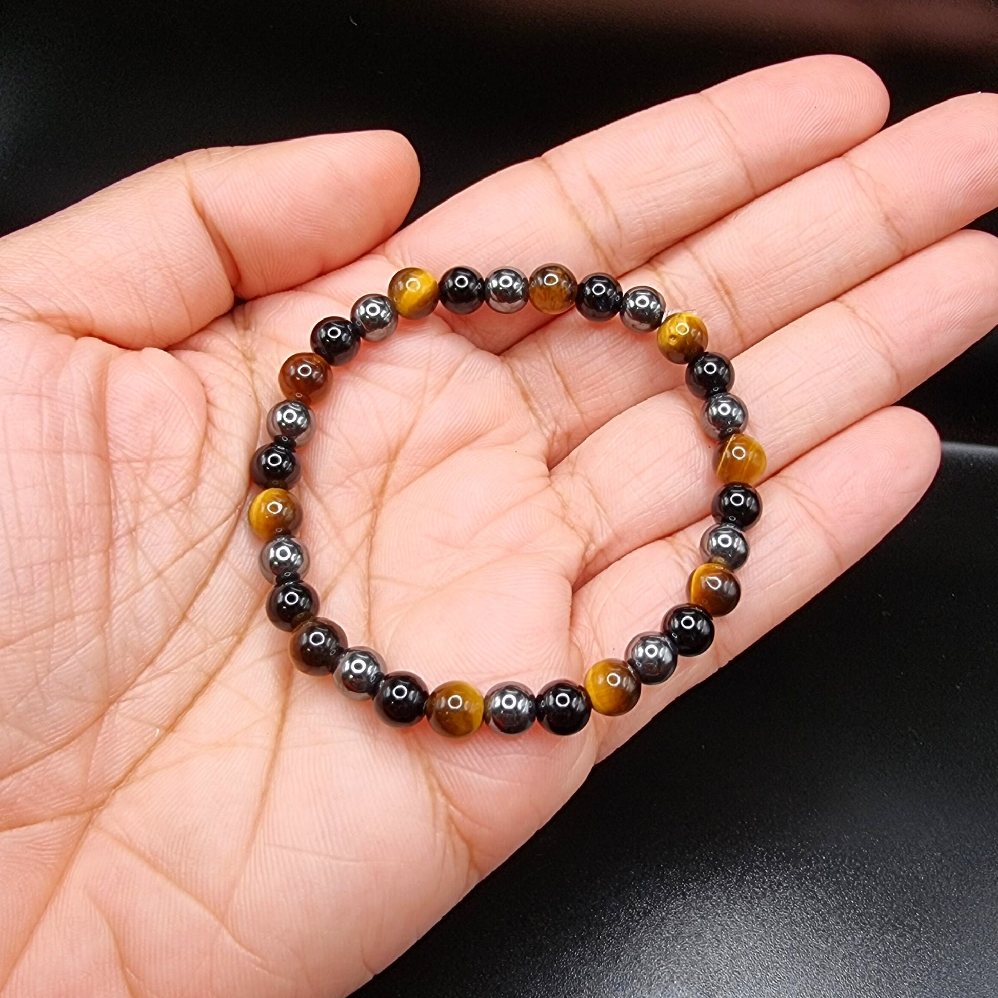 Protection Bracelet. Black Onyx - Tiger's Eye - Hematite. Healing Crystal Bracelet. Stretch Bracelet.