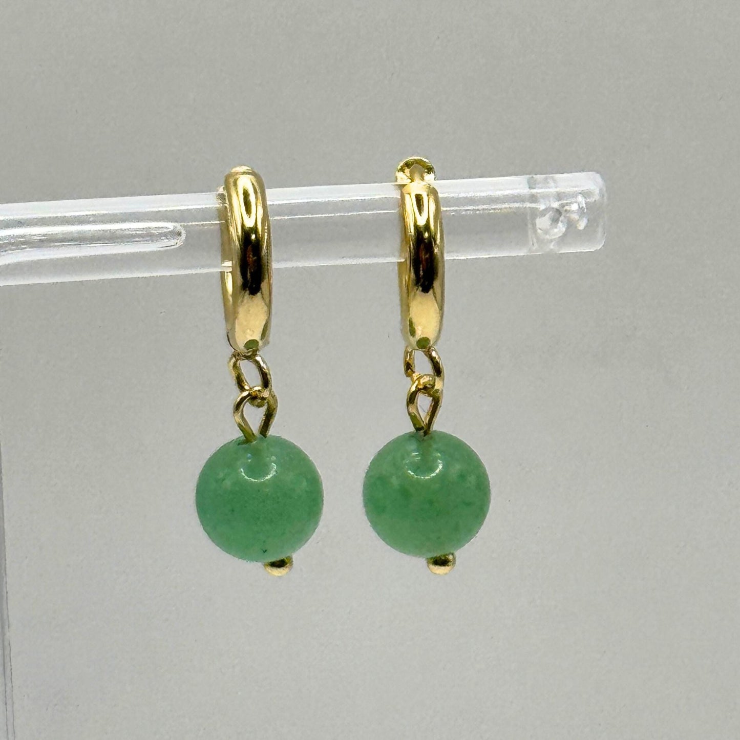 Gold Green Aventurine Earrings. Crystal Earrings. Gemstone Earrings. Gold Earrings. Minimalist Earrings.